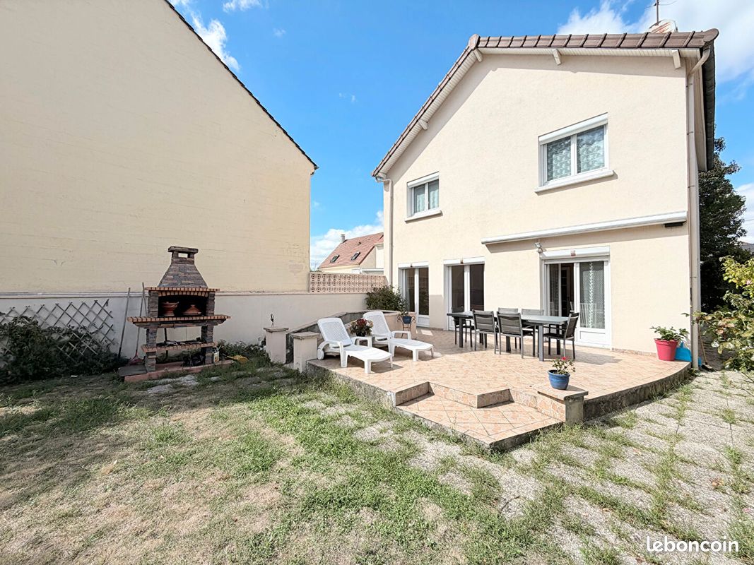 Maison 6 pièces 120 m² · à Conflans-Sainte-Honorine · 120 m² · 469 900 €
