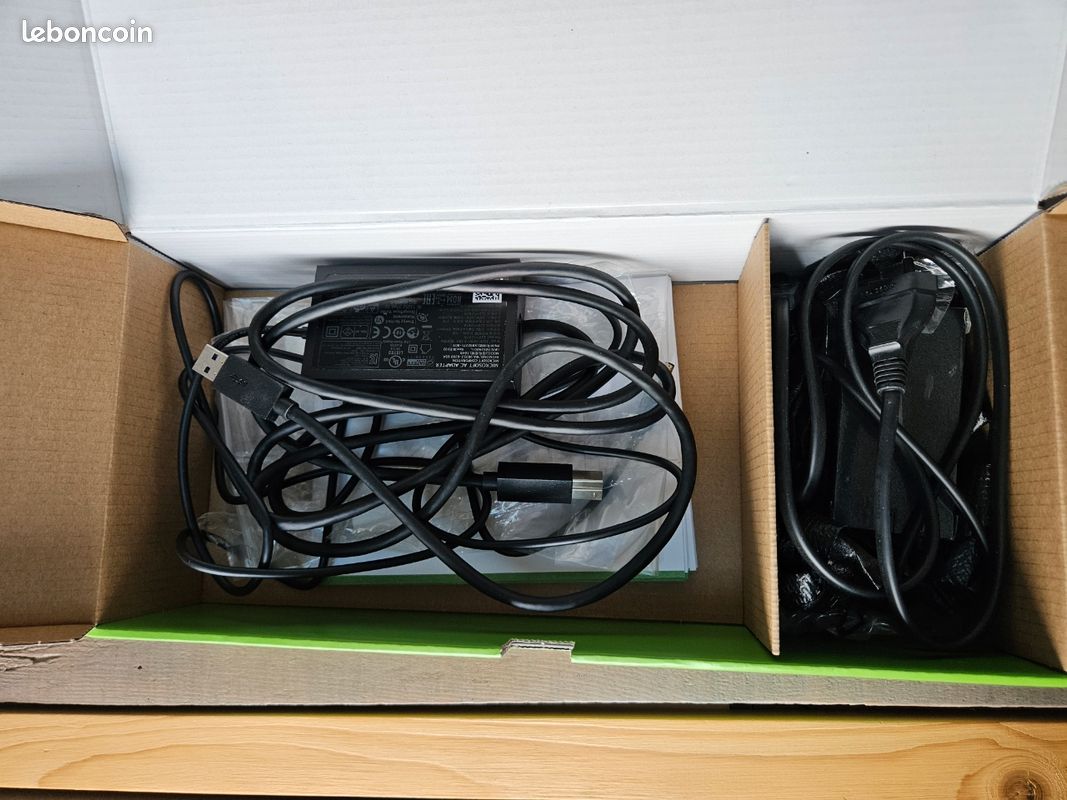 Adaptateur Kinect pour XBOX (image 2)