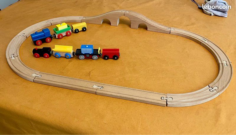 Petit train IKEA (image 2)