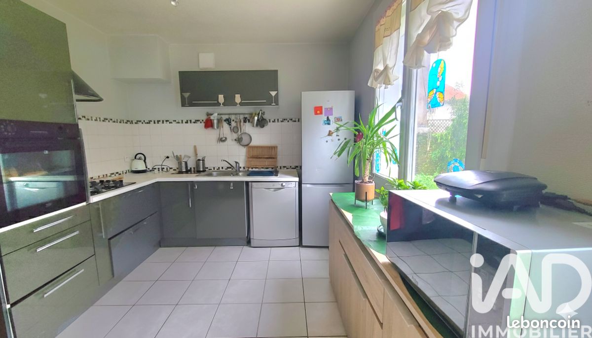 Maison 8 pièces 150 m² · à Saint-Sébastien-sur-Loire · 150 m² · 430 000 €