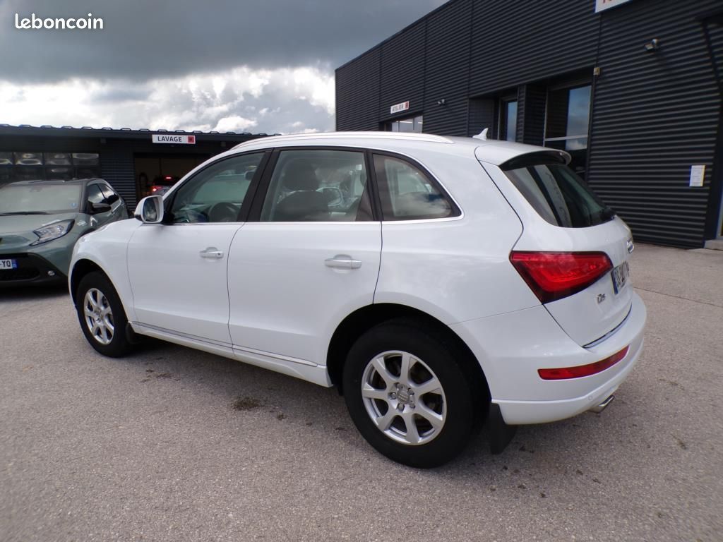 Audi Q5 2.0 TDI QUATTRO S-TRONIC 190cv AMBIENTE 1ère main (image 2)