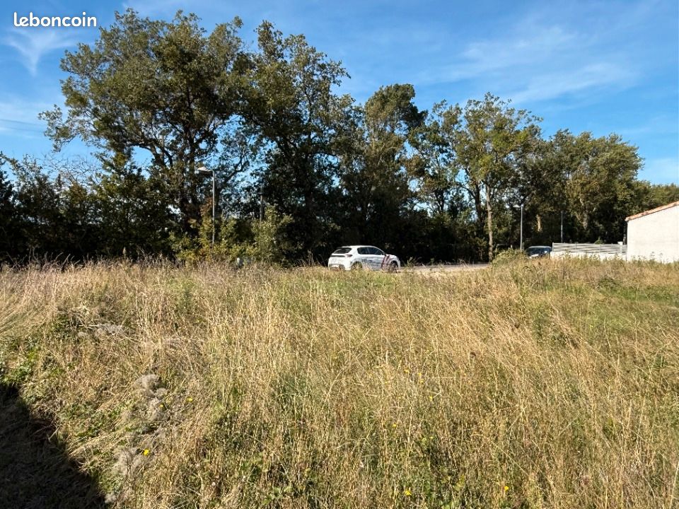Terrain 1 510 m² Castelnaudary · 56 100 €