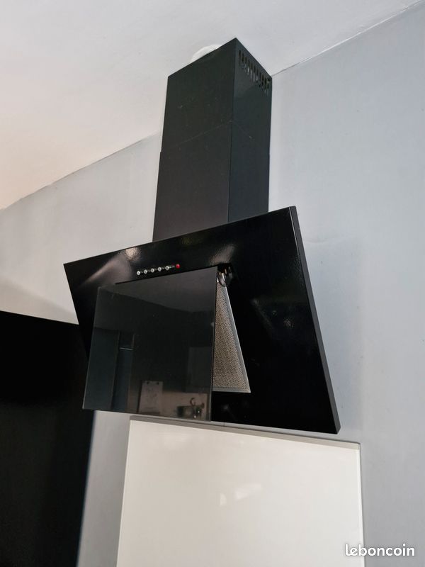 Hotte noire (image 2)