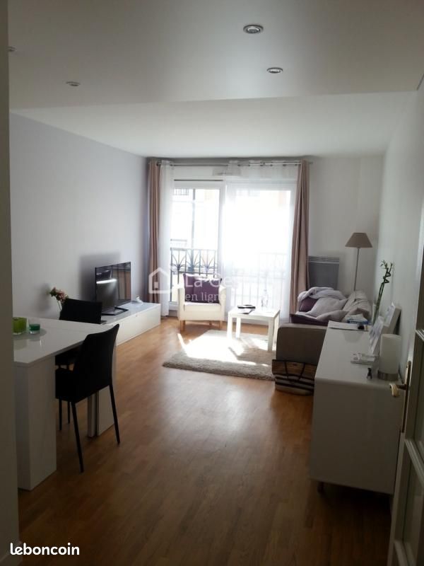 Appartement 2 pièces 47 m² · à Saint-Maur-des-Fossés · 47 m² · 1 260 €/mois