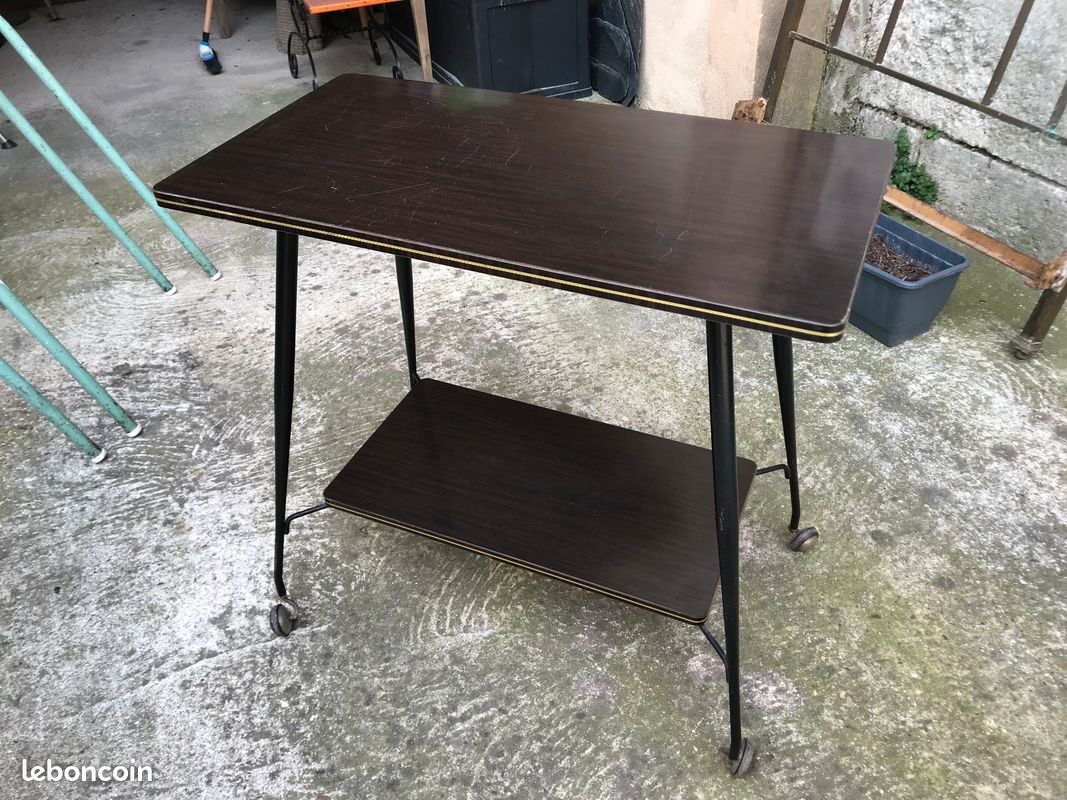 Table tv vintage en formica (image 1)