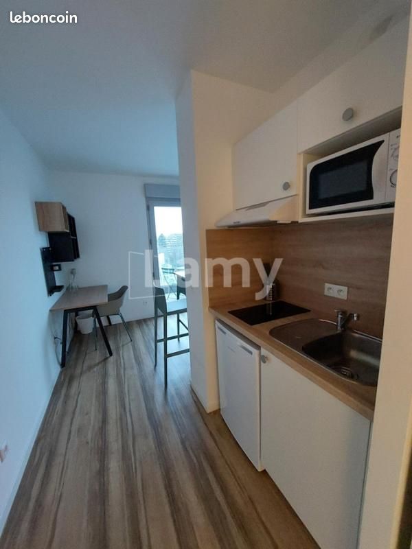 Appartement 1 pièce 21 m² · à Angers · 21 m² · 550 €