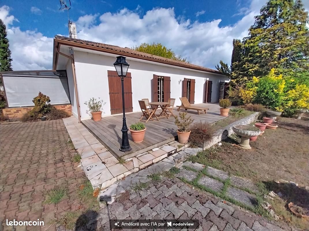 Maison 5 pièces 158 m² · à Blanquefort · 158 m² · 378 900 €