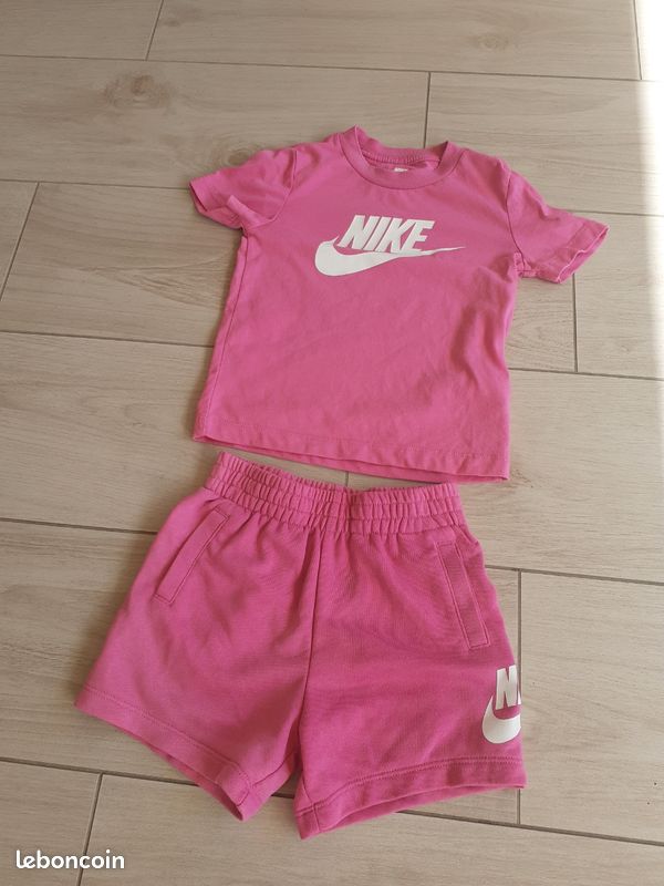 Ensemble Nike fille (image 1)