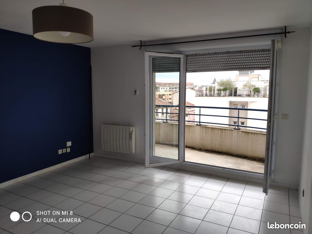 Appartement 2 pièces 48 m² · à Villeurbanne · 48 m² · 890 €/mois
