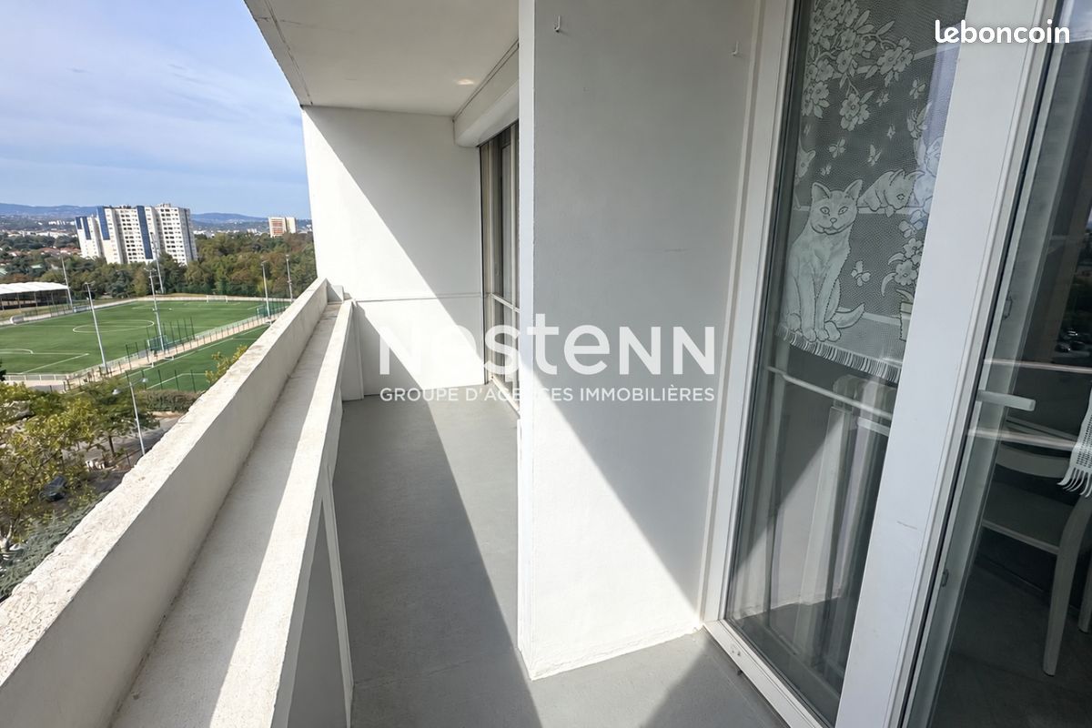 Appartement 3 pièces 63 m² · à Vénissieux · 63 m² · 85 000 €