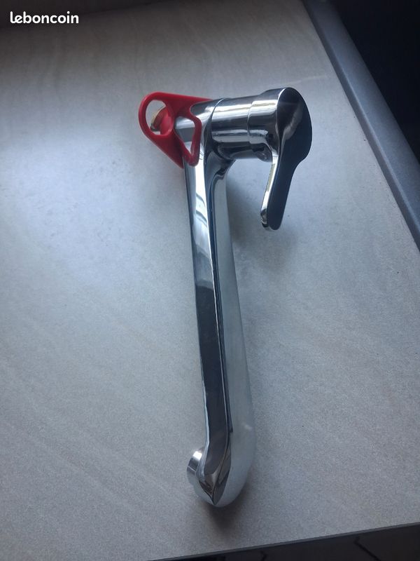 A vendre robinet evier (image 1)