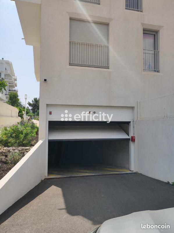 Parking 11 m² Marseille (image 3)