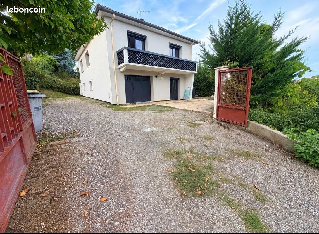 Maison 5 pièces 138 m² · à Fraisses · 138 m² · 238 000 €