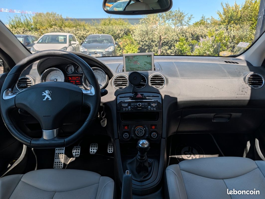 PEUGEOT 308 GENERATION-I CC 2.0 HDI 165CH FELINE EDITION ROLAND GARROS - SIÈGES CHAUFFANT -BLUETOOTH - RADAR Ar (image 5)