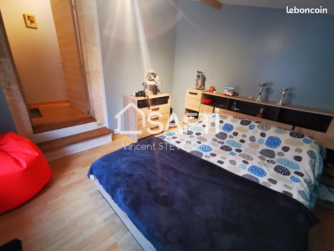 Longère 5 pièces 136 m² - La Chapelle 16140 (image principale 4)