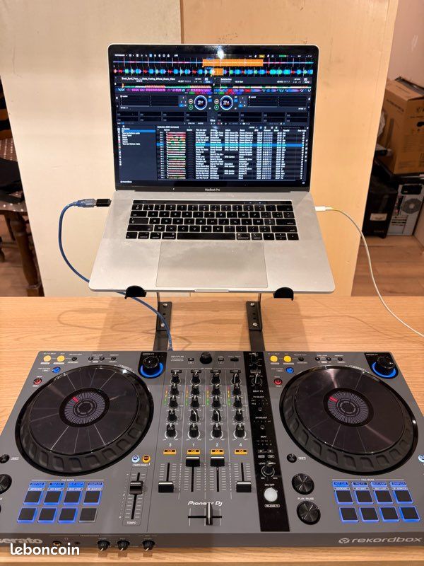 Set DJ complet – Pioneer DDJ-FLX6 + MacBook Pro 15" i7 16Go (image 1)