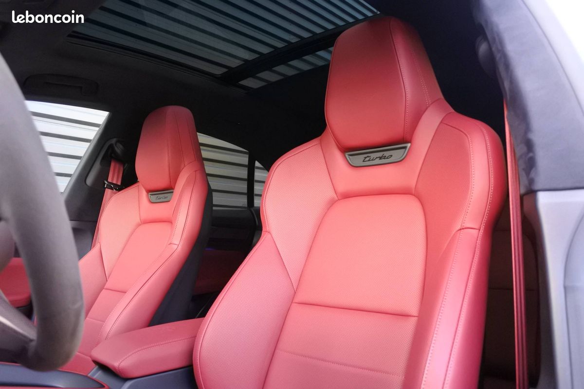 PORSCHE Macan Turbo 639 ch (image 33)