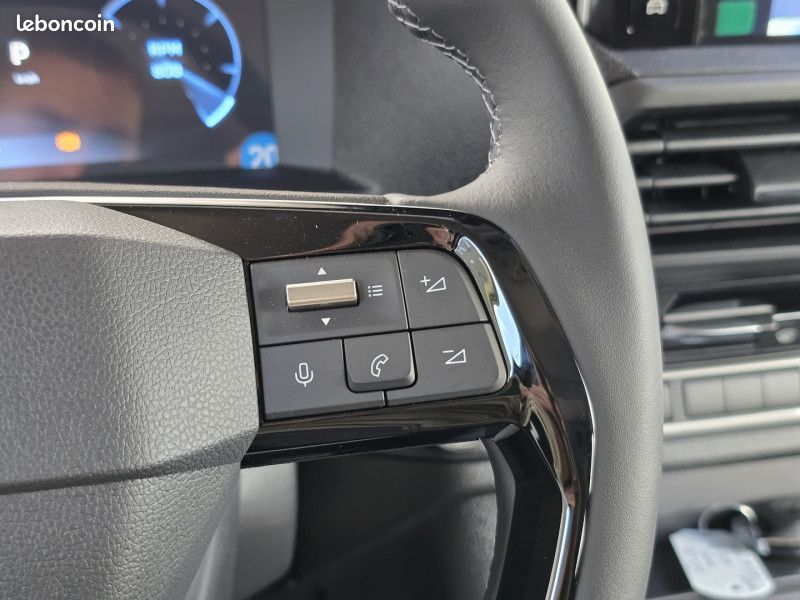 Peugeot EXPERT FG M 2.2 DIESEL 180CH CABINE APPROFONDIE Pack Premium Connect (image 8)