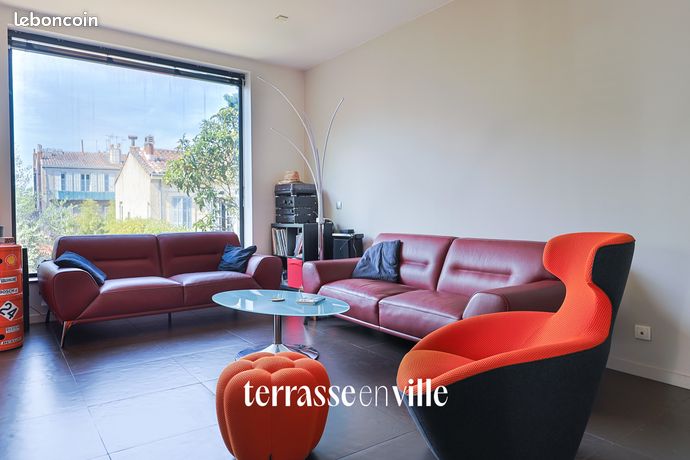 Maison 7 pièces 221 m² — 11