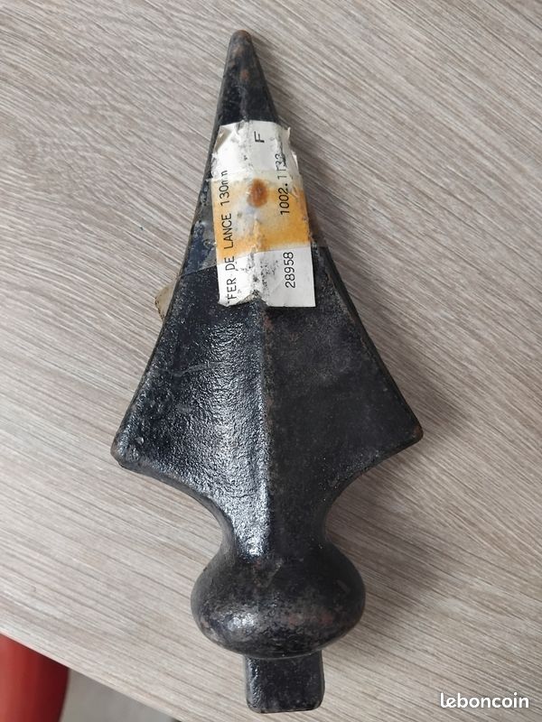A saisir gros lot de 18 pointes métalliques fer de lance brute fer forgé métal plein robuste garde-corps portail porte portillon grille clôture jardin garniture ornement qualité pro (image 2)