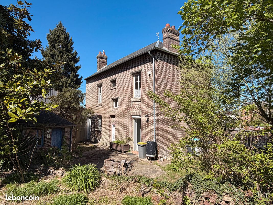 Maison 6 pièces 95 m² · à Elbeuf · 95 m² · 91 500 €