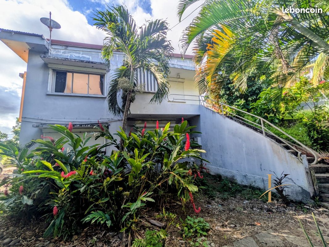 Villa 16 pièces 380 m² (image 1)