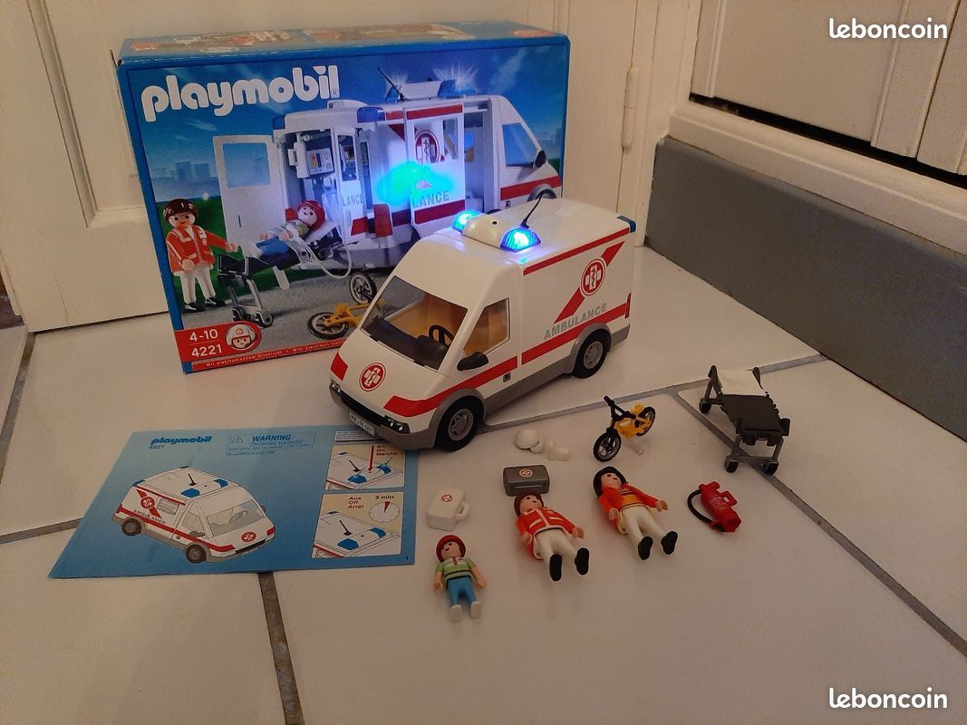 Playmobil City Action 5541 Ambulance avec secouristes - Playmobil