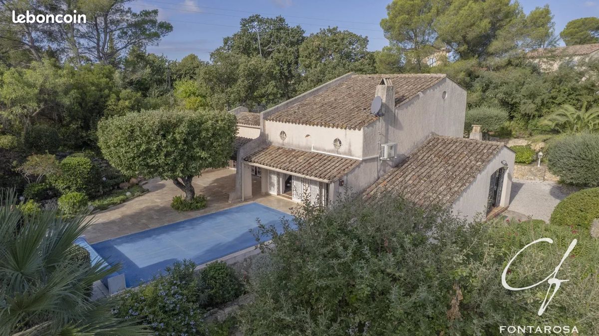 Maison 4 pièces 115 m² · à Fréjus · 115 m² · 842 000 €
