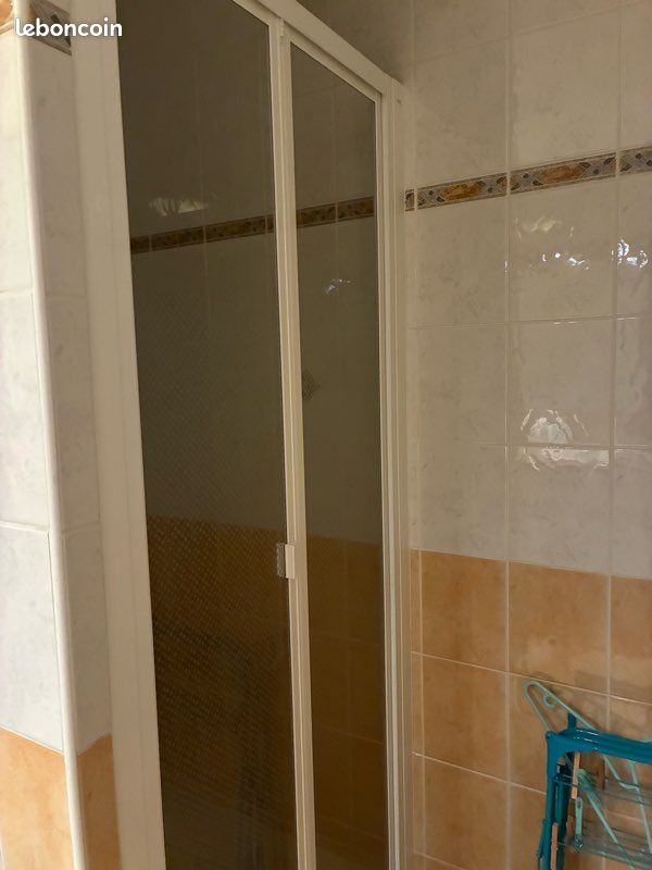 Porte de douche (image 1)
