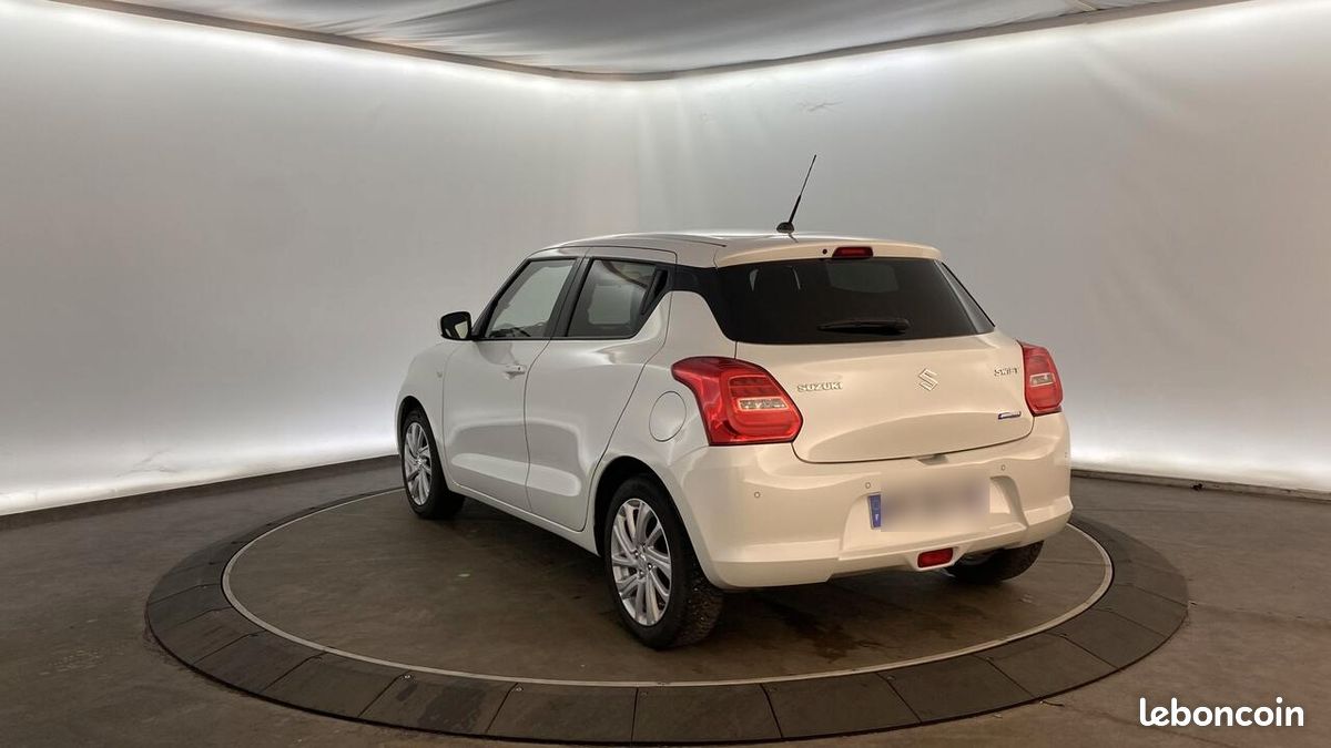 Suzuki Swift privilège 1.2 dualjet hybride (image 2)
