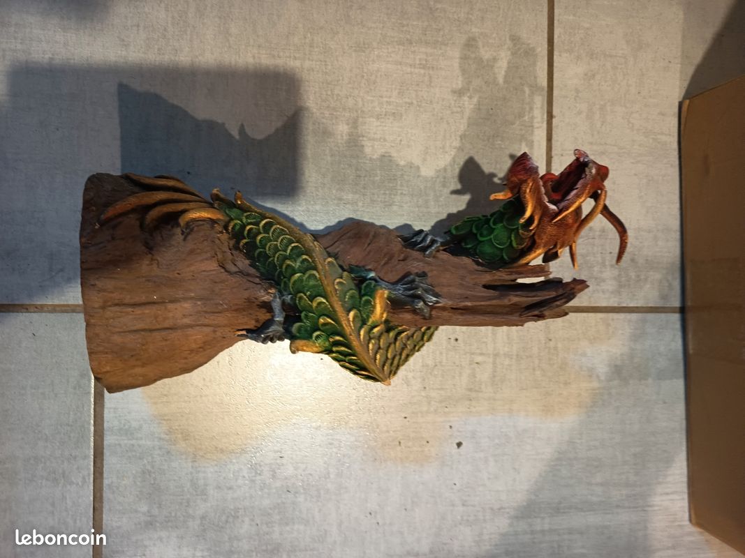 Divers figurines dragon (image 18)