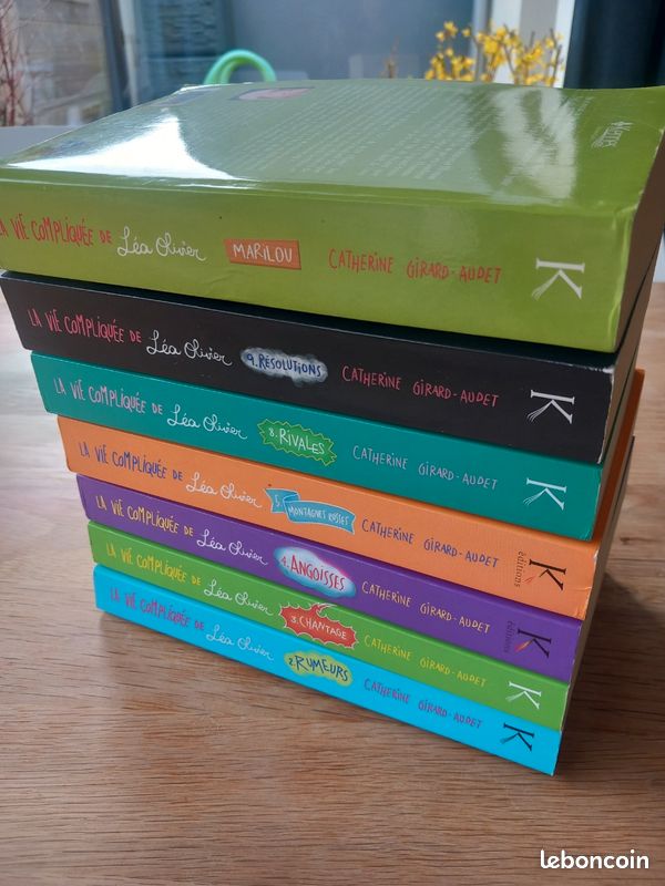 Lot 7 Livres jeunesse : La vie compliquée de Léa Olivier - TBE (image 4)