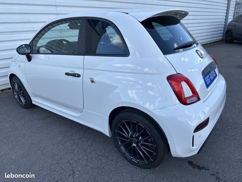 Abarth 500 1.4 Turbo T-Jet 165ch 595 MY22 (image 40)