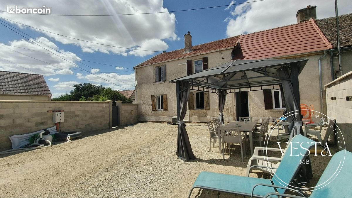 Maison 6 pièces 150 m² · à Palleau · 150 m² · 199 000 €