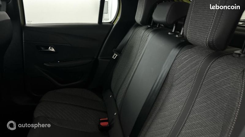 Peugeot 208 1.2 100ch S&S Allure (image 13)