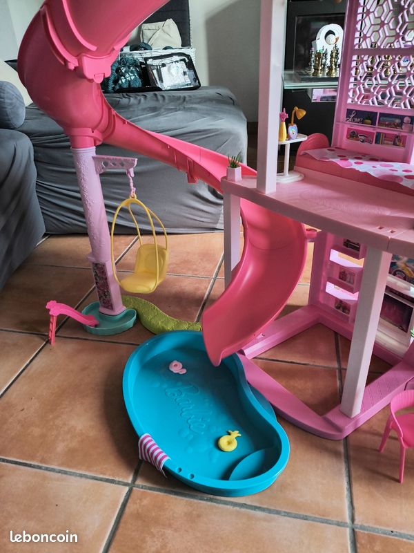 Grande poupée de 1m10 - Jeux & Jouets