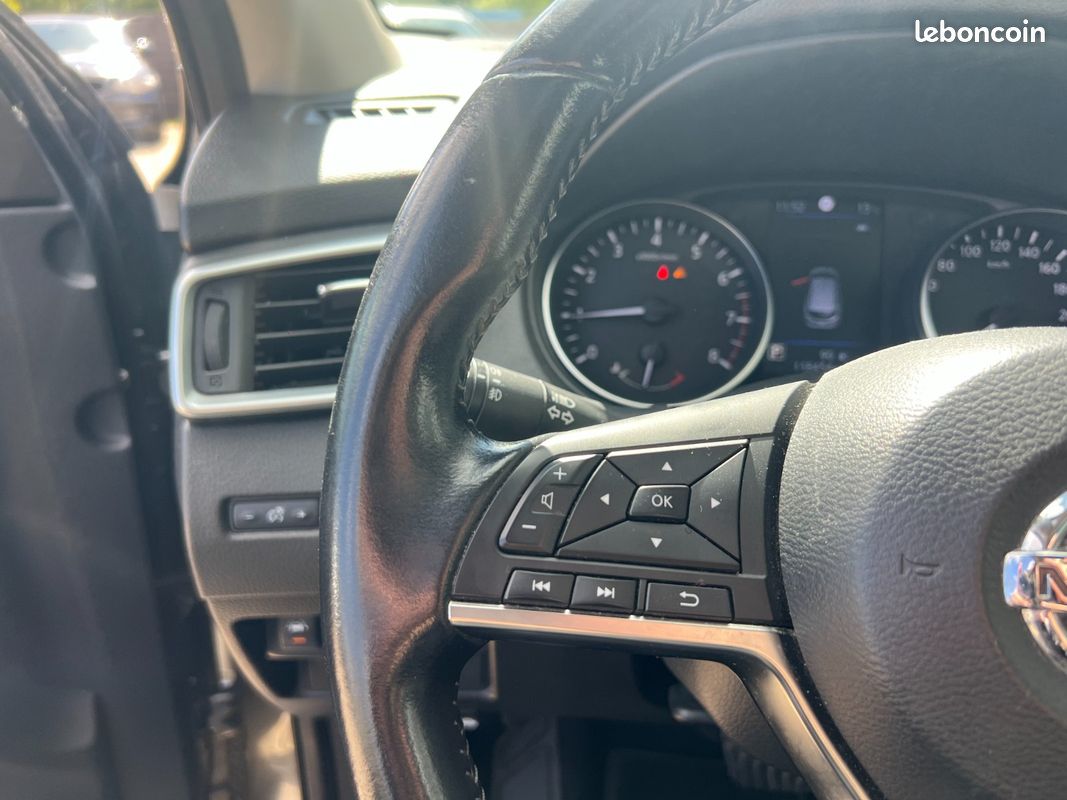 NISSAN QASHQAI 2019 EVAPO 1.3 DIG-T 160 DCT N-Connecta (image 17)