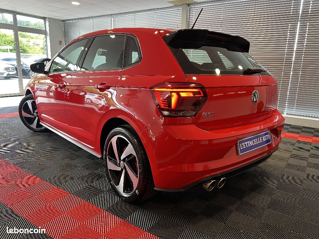 Volkswagen Polo 2.0 TSI 200 SetS DSG GTI (image 3)