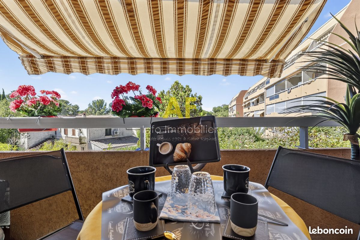 Appartement 1 pièce 23 m² · à Saint-Raphaël · 23 m² · 685 €/mois