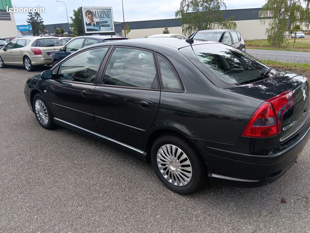 Belle c5 2li boite auto 2005 exclusive etat rare reprise possible (image 5)