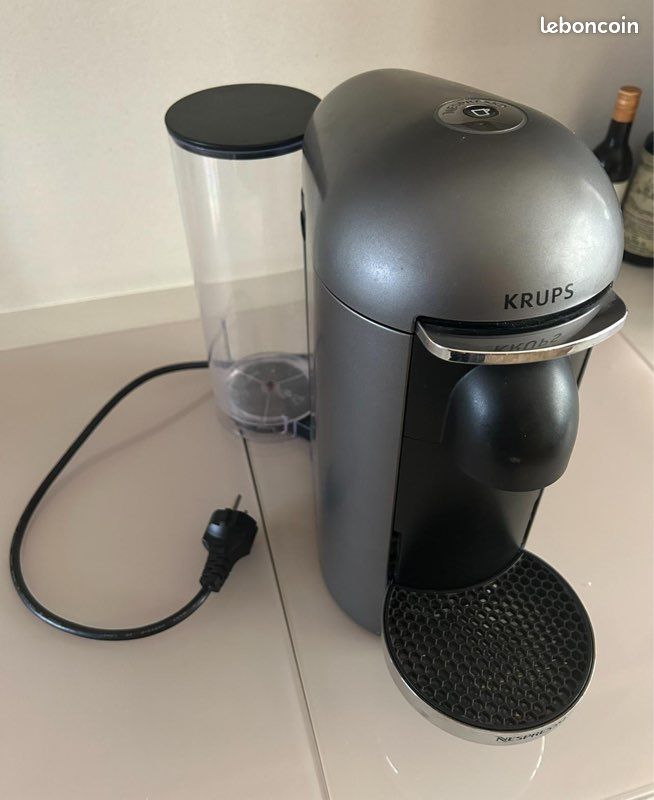 Cafetière Nespresso Krups capsules Vertuo (image 2)