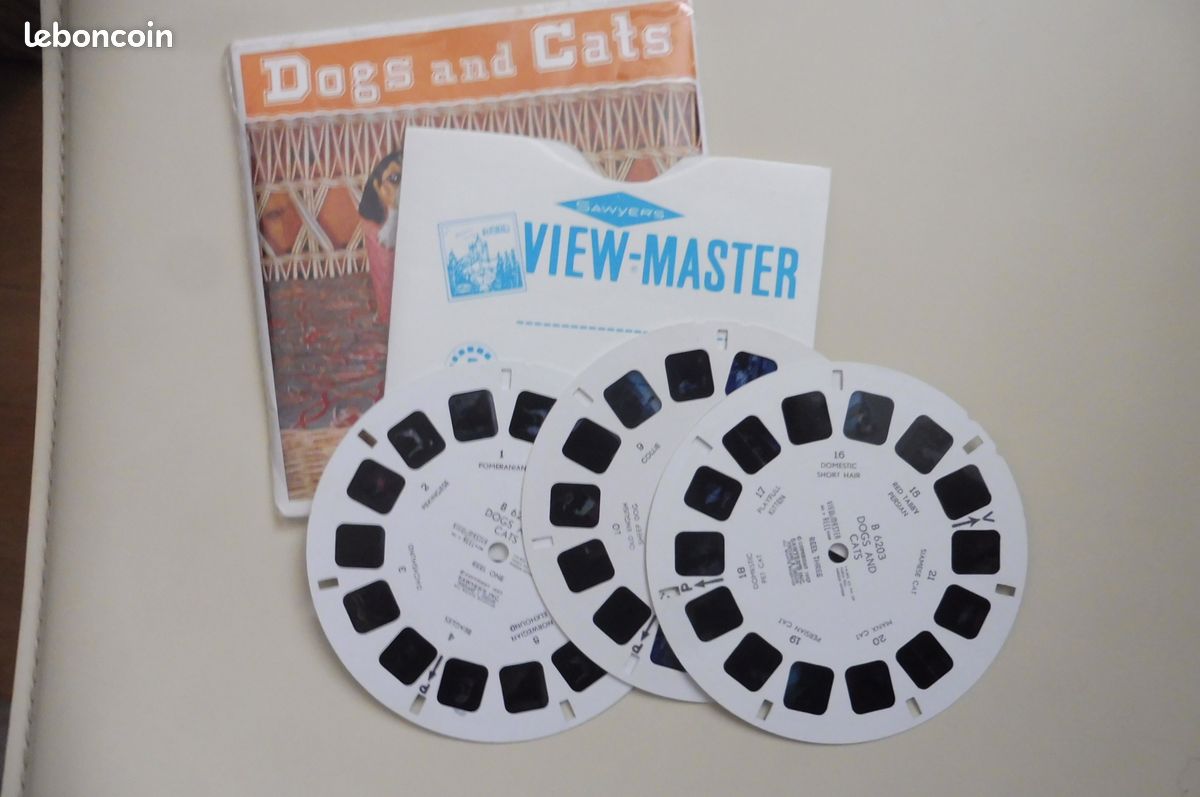 Visionneuses stéréoscopiques - View Master - PEANUTS - GAF - 1966 - 3 disques avec livret - 21