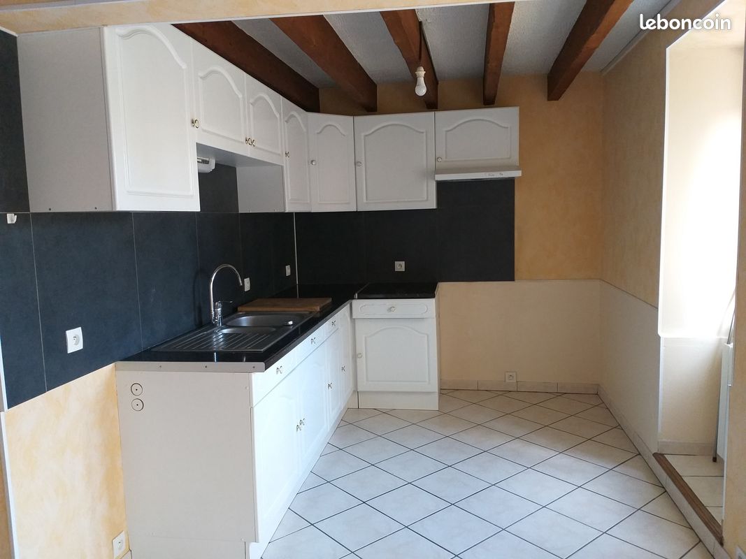 Maison 4 pièces 65 m² · à Fleurat · 65 m² · 63 000 €