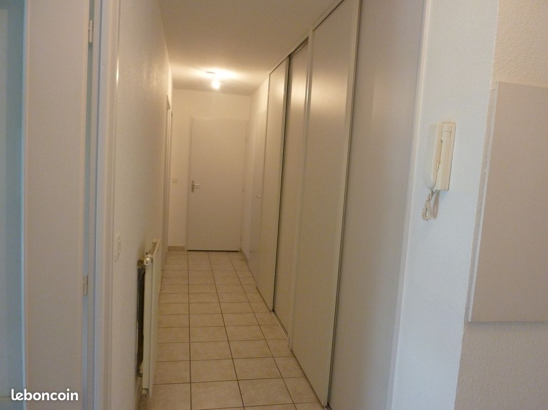 Appartement a louer fontaine - 3 pièce(s) - 65 m2 - Surfyn