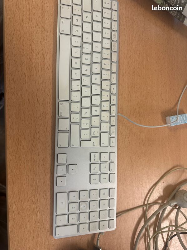 Imac 2008 + Claviers Souris (Prix négociable) (2) (image 6)