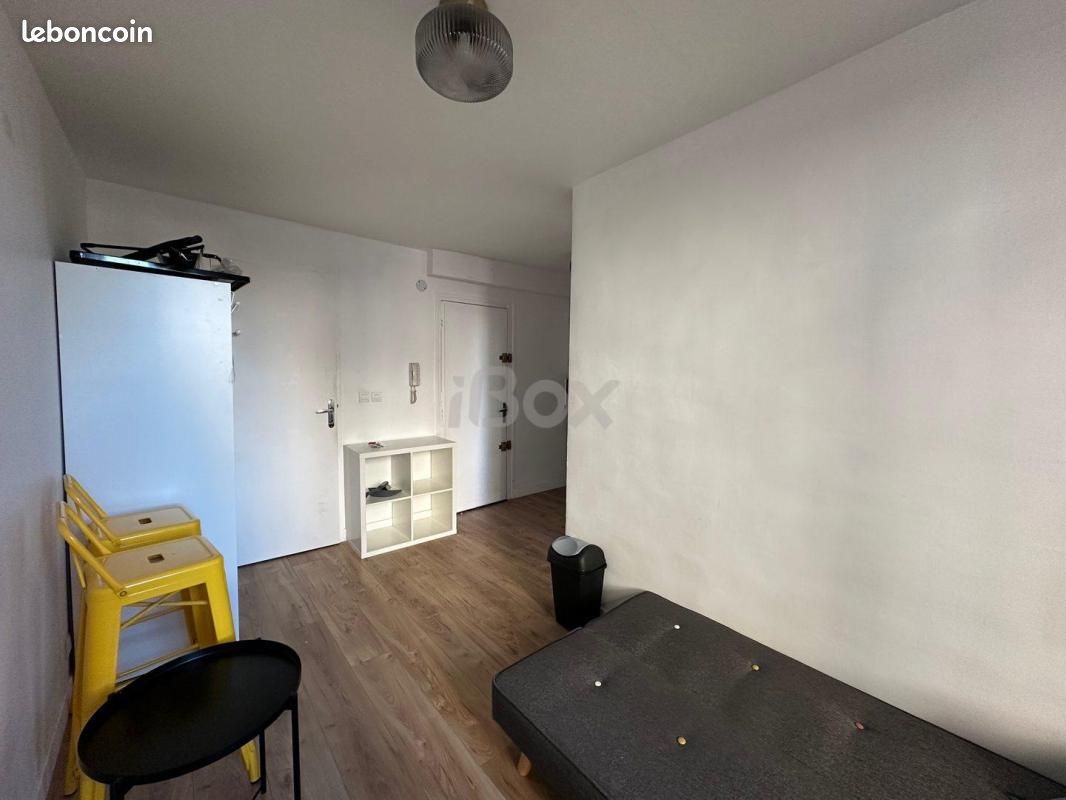 Appartement 1 pièce 23 m² · à Toulon · 23 m² · 565 €/mois