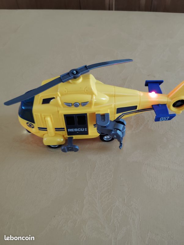 Hélicoptère (image 9)