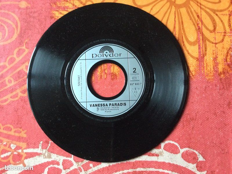 Vinyle 45T en très bon état de VANESSA PARADIS (image 4)