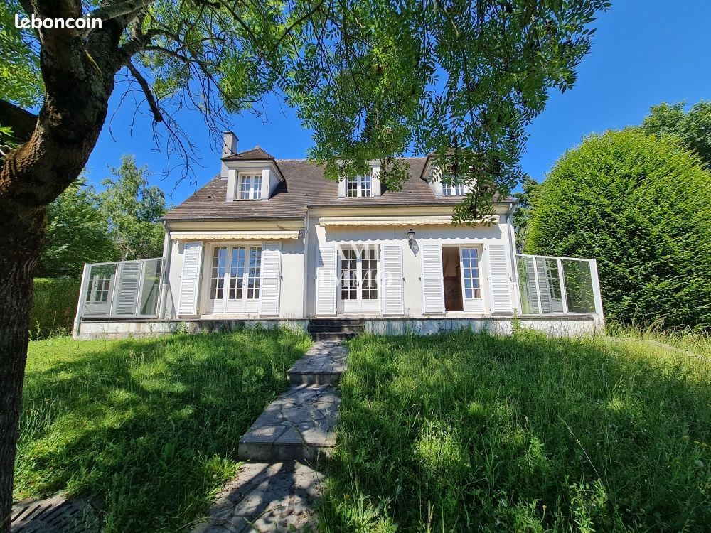 Maison 5 pièces 124 m² · à Bièvres · 124 m² · 810 000 €