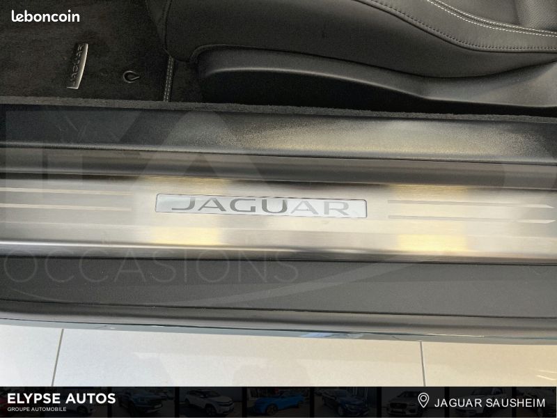 Jaguar F-Type Cabriolet 5.0 V8 Suralimenté 575ch R75 AWD BVA8 (image 21)
